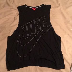 Black medium NIKE muscle top